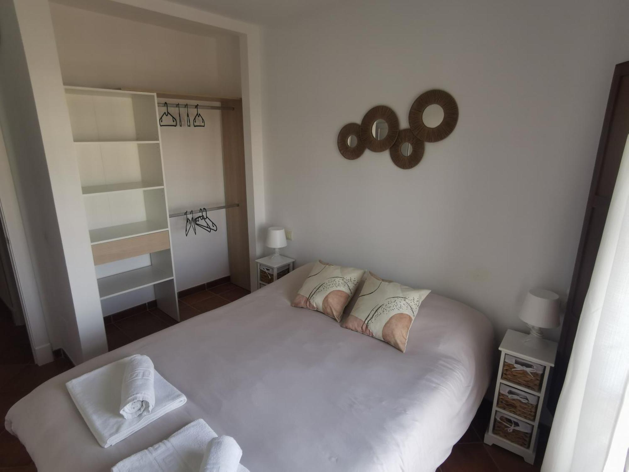 פריחיליאנה Apartamento Maria Platero Centrico Y Con Las Mejores Vistas Del Casco Antiguo La Montana Y El Mar Mediterraneo מראה חיצוני תמונה