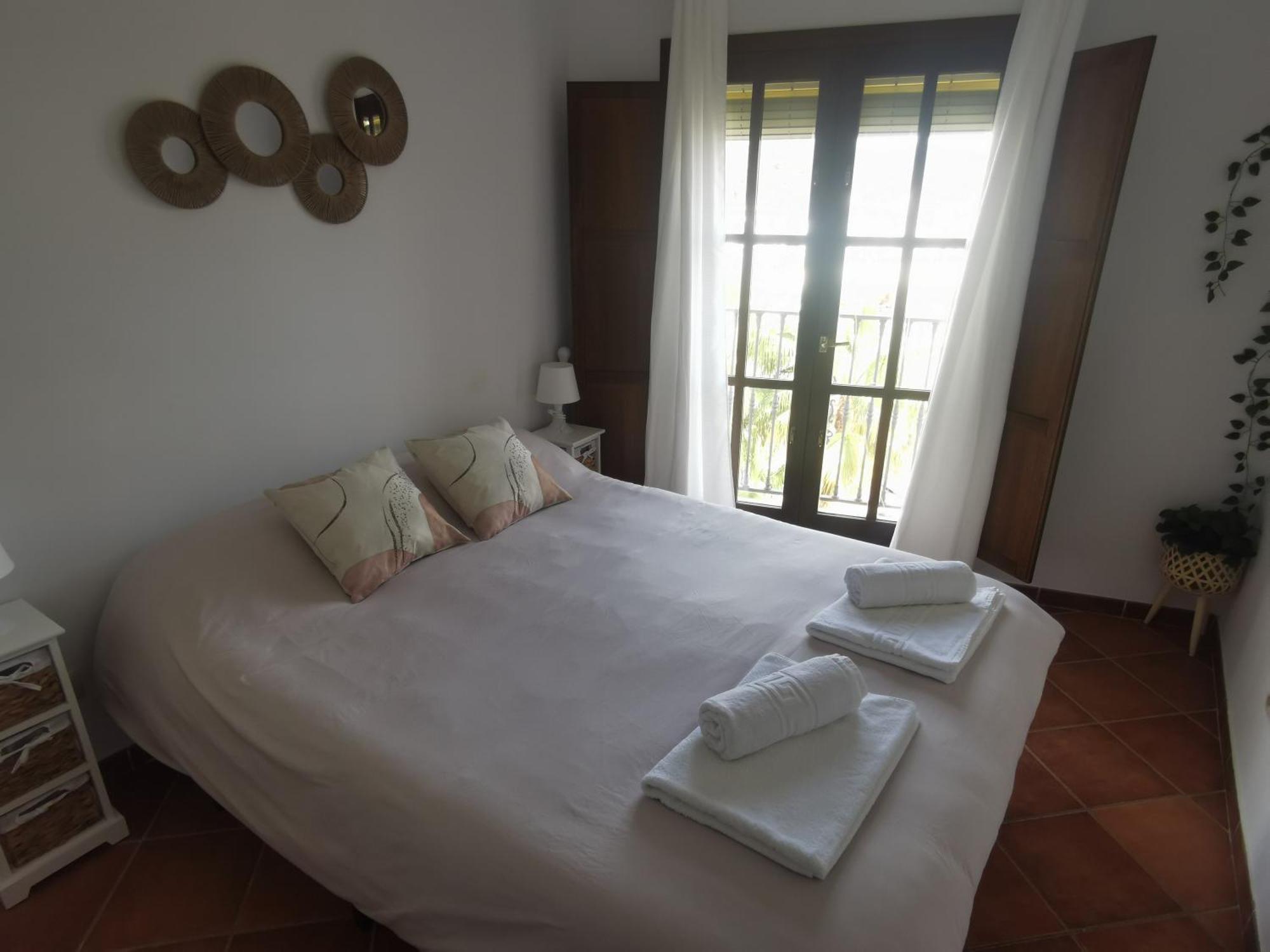 פריחיליאנה Apartamento Maria Platero Centrico Y Con Las Mejores Vistas Del Casco Antiguo La Montana Y El Mar Mediterraneo מראה חיצוני תמונה