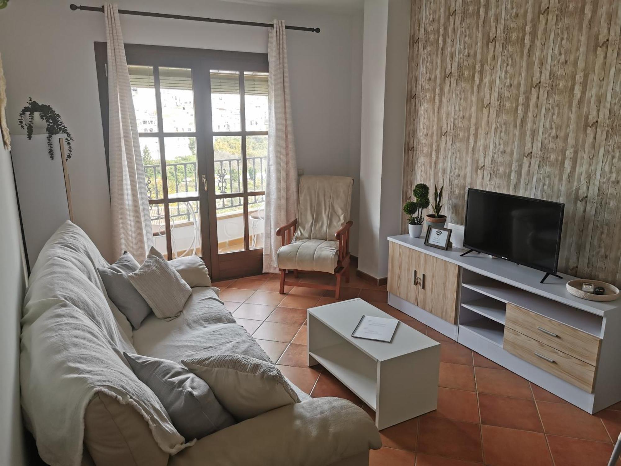 פריחיליאנה Apartamento Maria Platero Centrico Y Con Las Mejores Vistas Del Casco Antiguo La Montana Y El Mar Mediterraneo מראה חיצוני תמונה